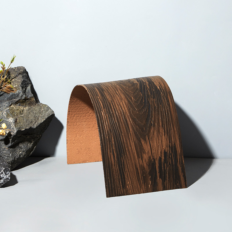 Fuori di ceramico imiti il legno che la parete flessibile di superficie piastrella il materiale decorativo di costruzione