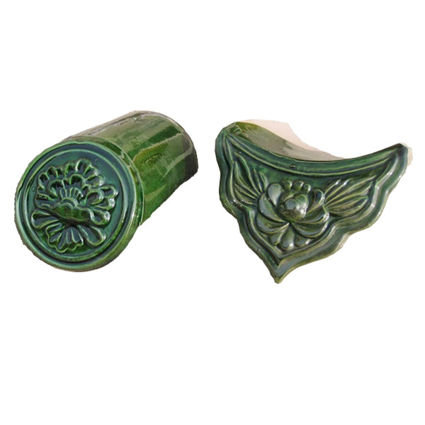 Tagliera di tetto vetrata cinese di alto lucido Materiale ceramico verde Finitura ideale per templi e santuari