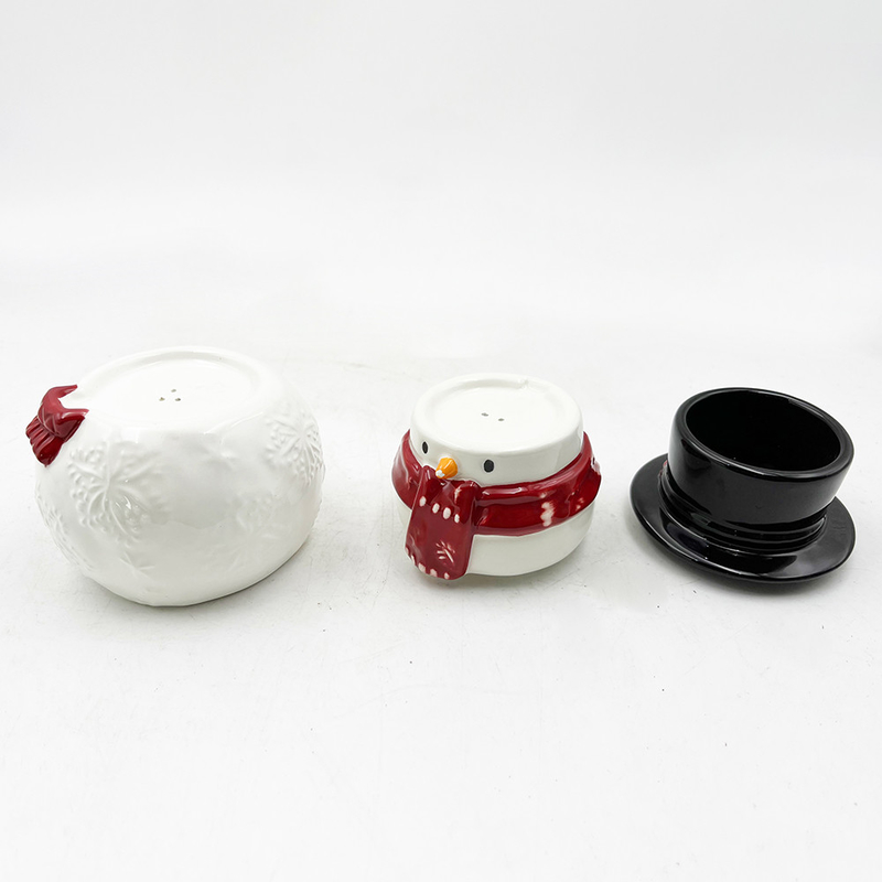 Uomo di neve regalo in ceramica creativo tre pezzi set di sacchetti di sale e pepe modello personalizzato