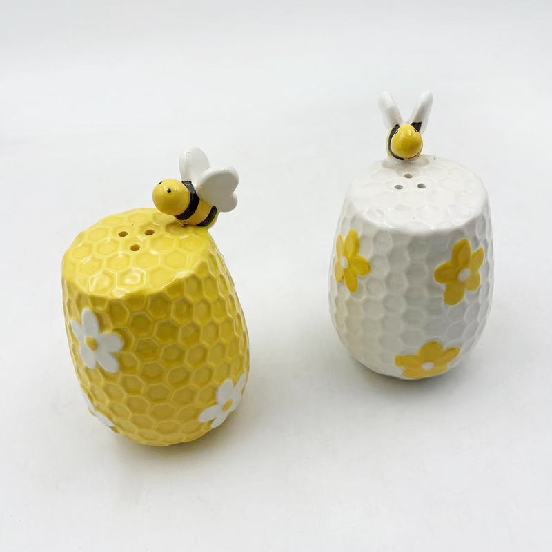 Flower And Bee Ceramic Salt And Pepper Shaker per accessori da cucina Decorazione domestica