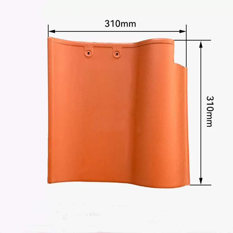Terracotta in ceramica spagnola in forma di S in argilla rossa resistente in stile mediterraneo ideale per progetti di coperture residenziali